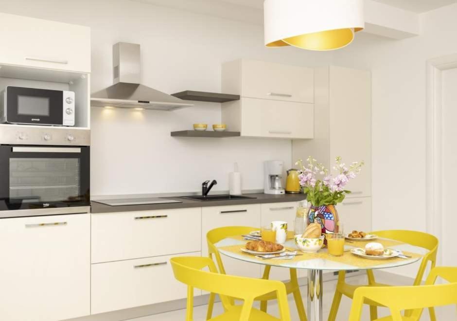 Apartments Losinj Sunset มาลีโลชินจ์ ภายนอก รูปภาพ